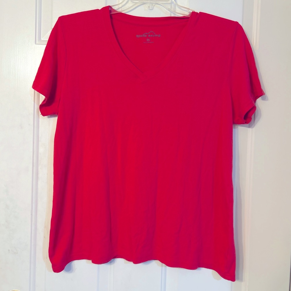 Bright coral color Eddie Bauer women’s V-neck tee, size XXL
